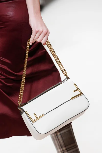 Look 103